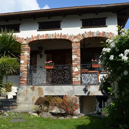 ポルレッツァ Casa Ondinaヴィラ エクステリア 写真