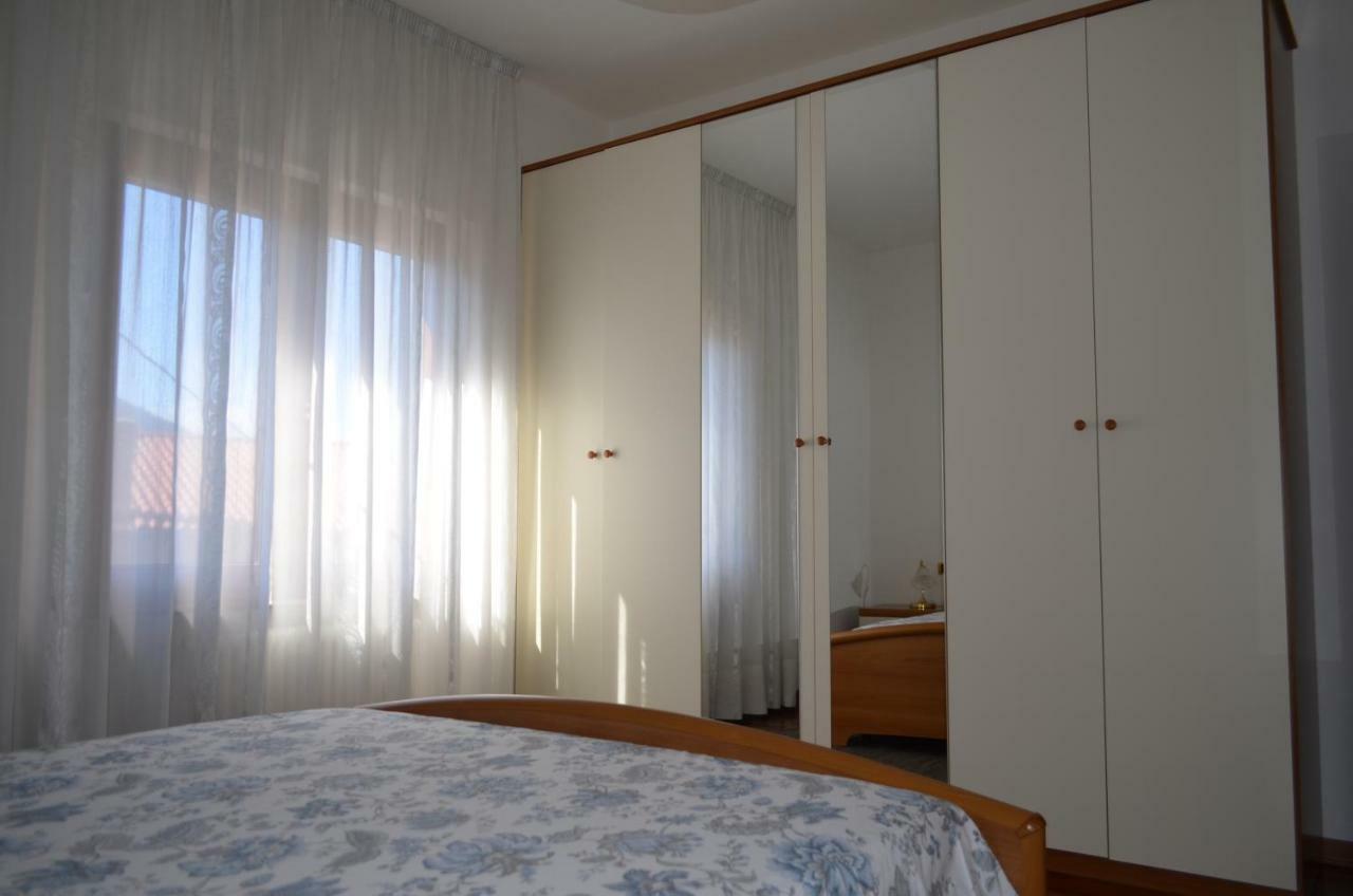ポルレッツァ Casa Ondinaヴィラ エクステリア 写真