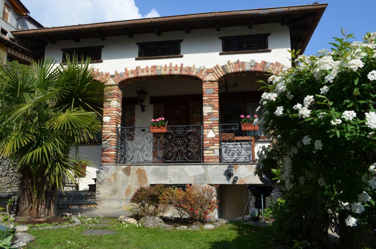 ポルレッツァ Casa Ondinaヴィラ エクステリア 写真
